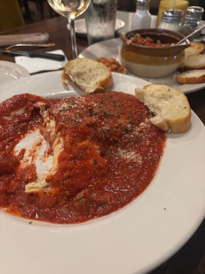 Mondo's Ristorante Italian photo 3