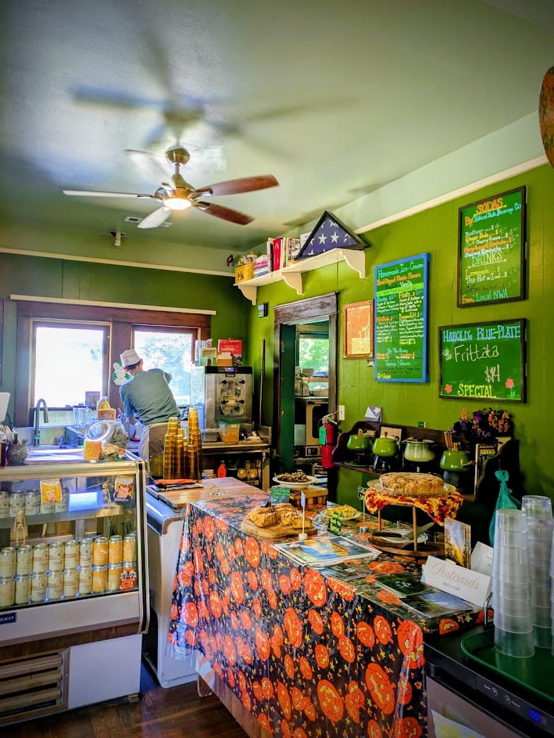 Harold's Diner Soda Fountain & Farmacy photo 6