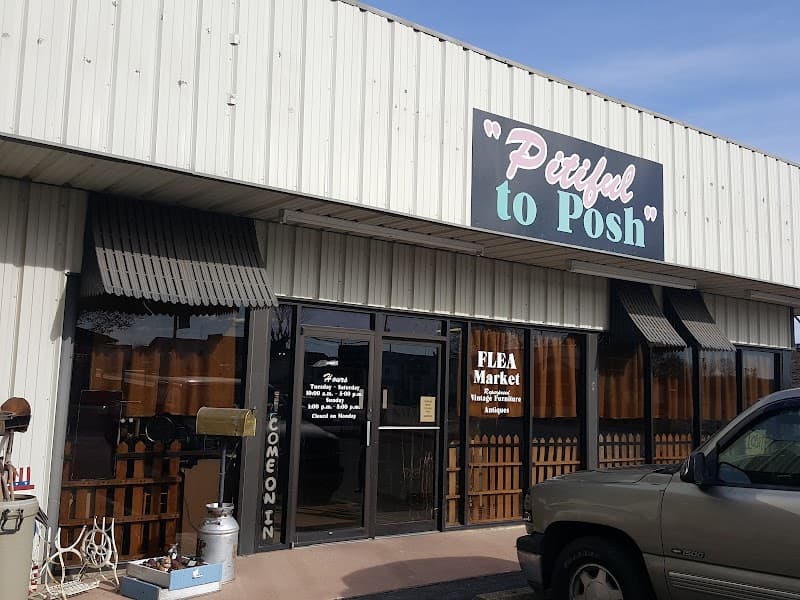 Pitiful To Posh Flea Market photo 1