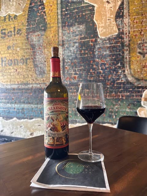 The 1906 Wine Bar & Pub photo 3