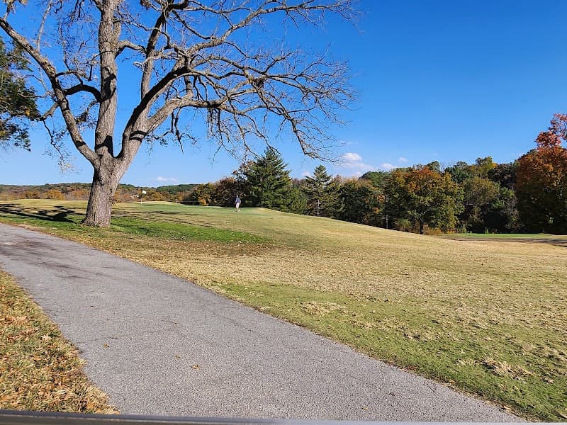 Bella Vista Country Club Golf Course and Clubhouse photo 5