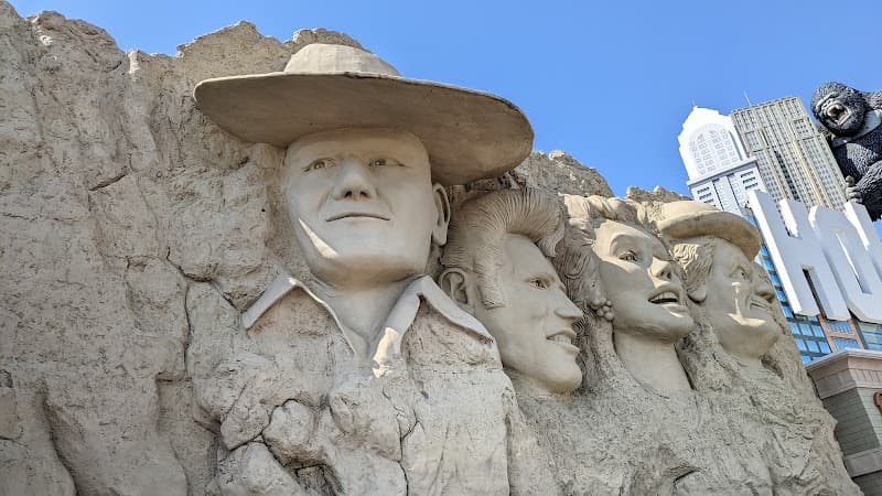 Hollywood Wax Museum photo 4