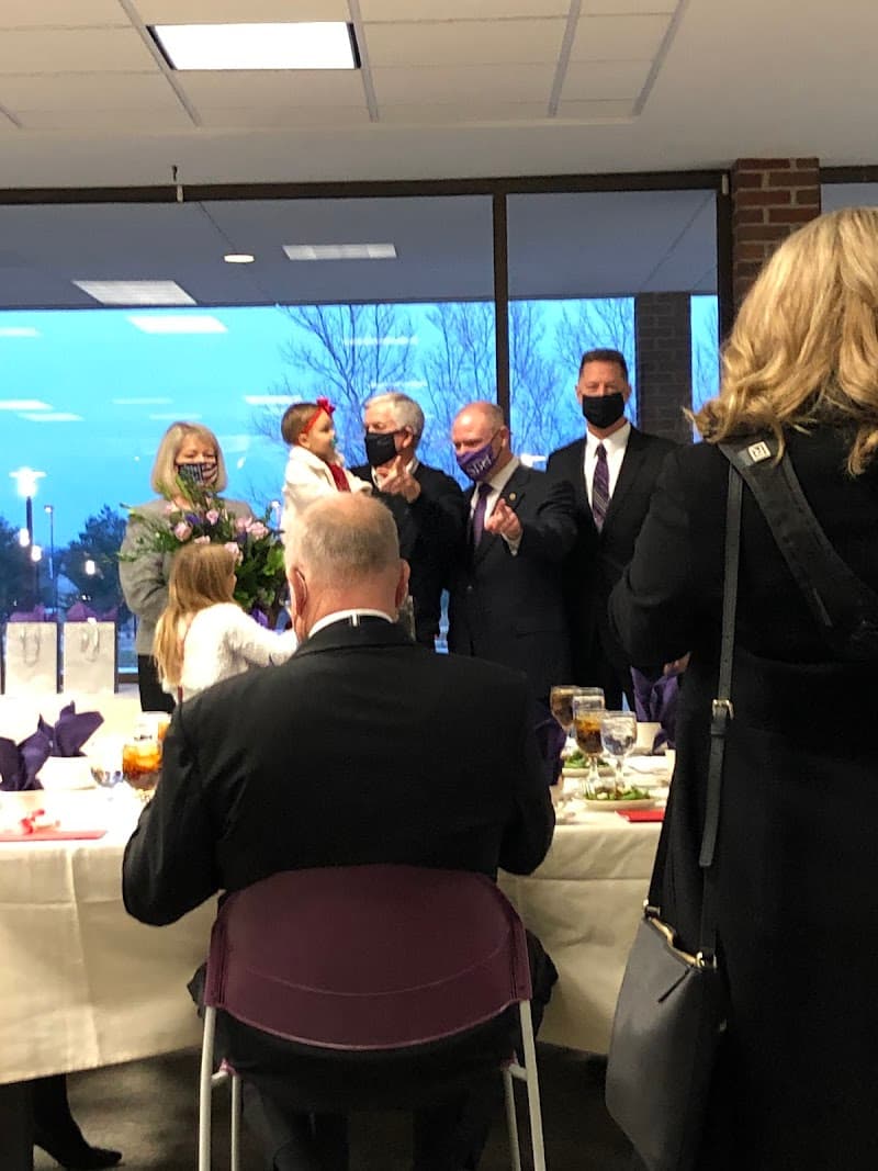 Mellers Dining Hall photo 4