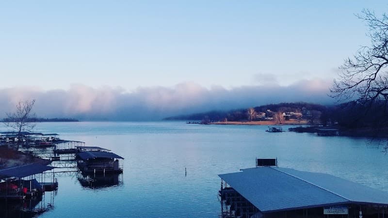 Lakeside Resort & Restaurant on Table Rock Lake photo 4