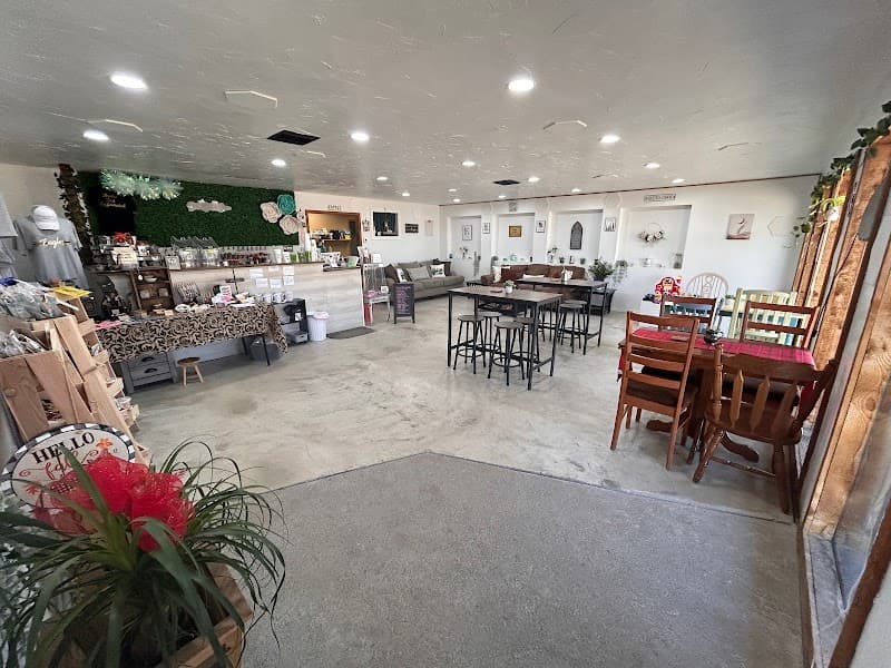 Broke Babes Brews photo 2