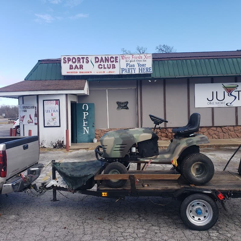 Just One More Sports Bar Dance Club photo 3