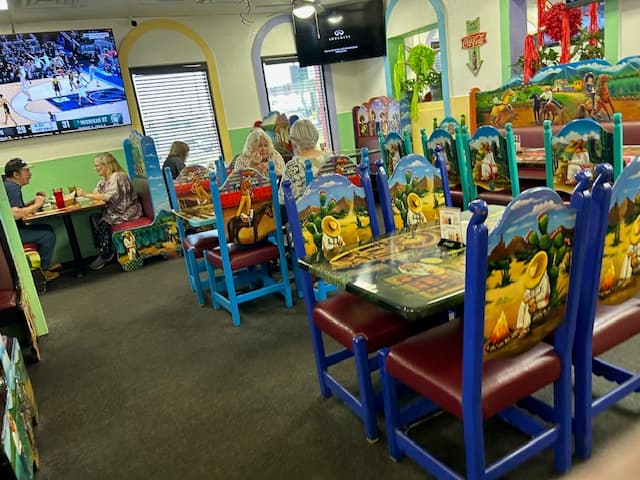 El Trio Mexican Restaurant photo 6