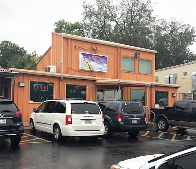 El Azteca Mexican Restaurant photo 4