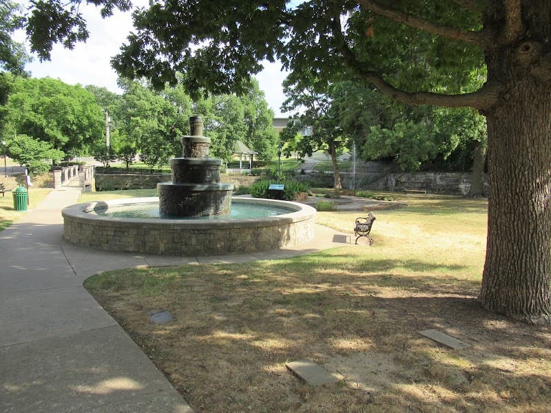 Twin Springs Park photo 1