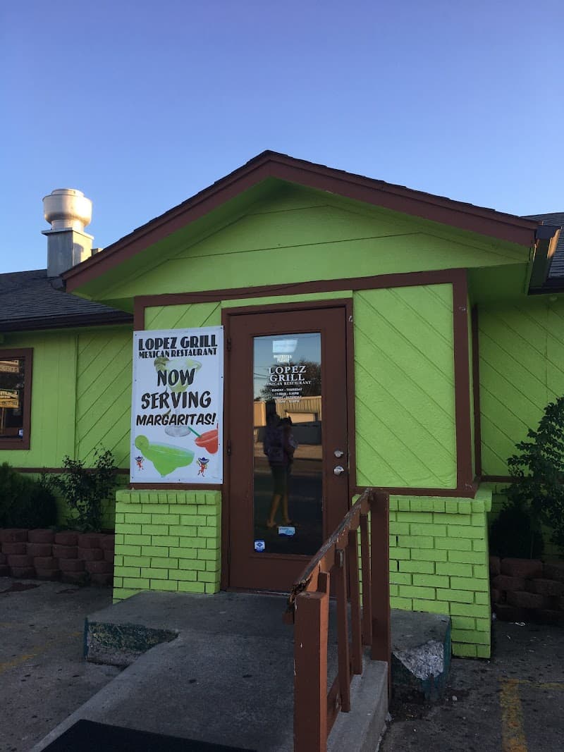 Lopez Grill Mexican Restaurant photo 2