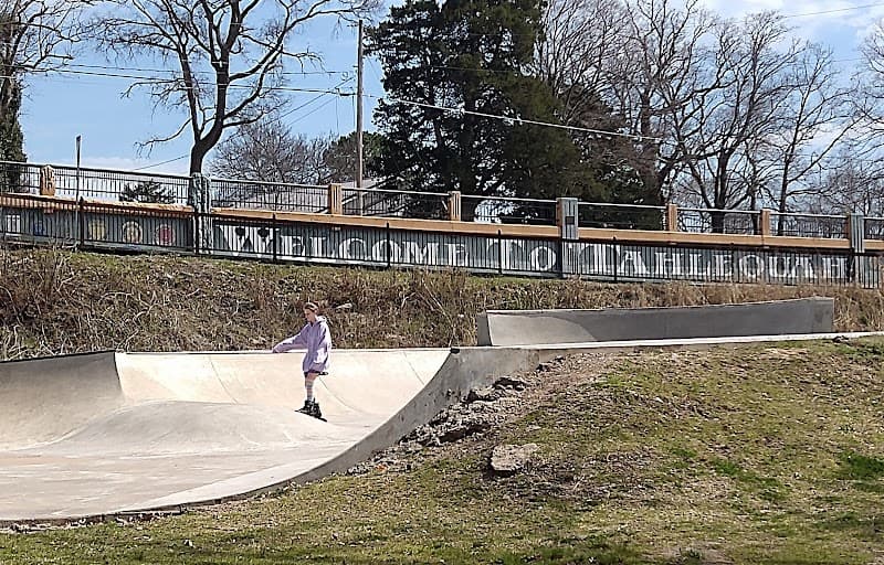 Tahlequah Skatepark photo 1