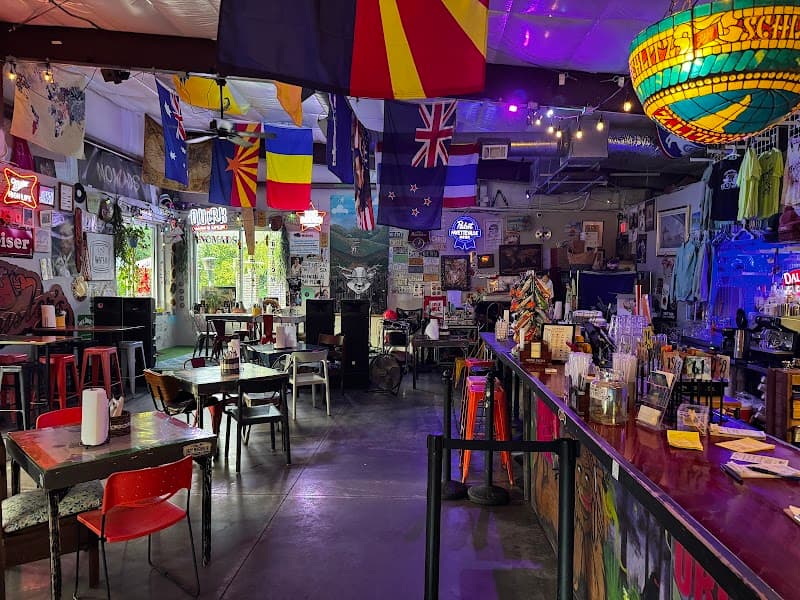 Nomads Southtown photo 3