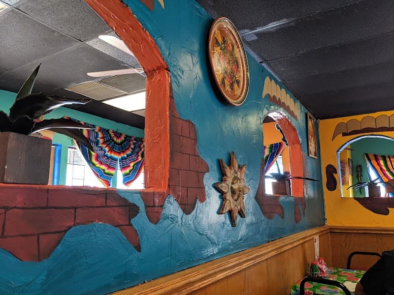 El Azteca Mexican Restaurant photo 5