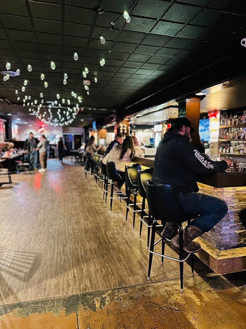 Levi's Gastrolounge & Bar photo 5