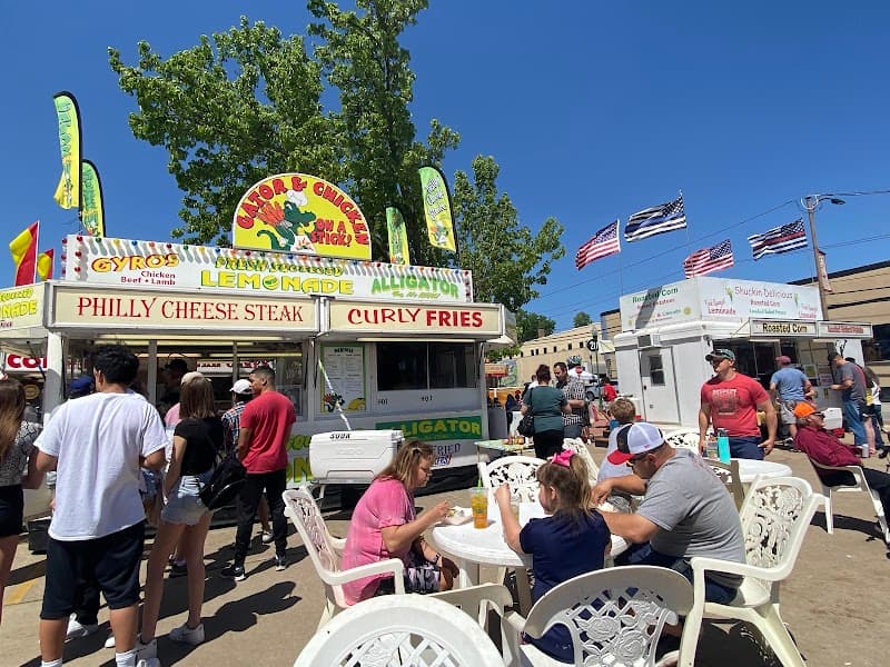 Dogwood Festival photo 3