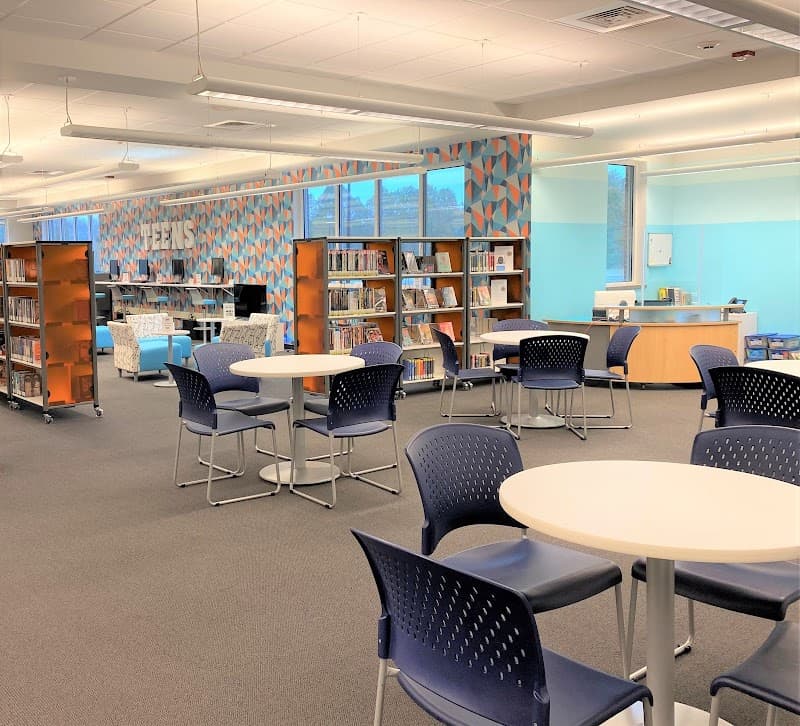 Grove Public Library photo 3