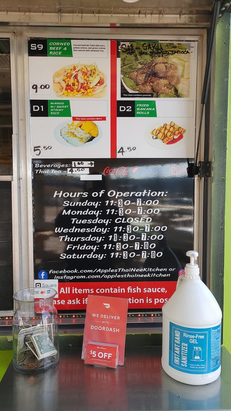 Apple's Thai Nee Kitchen photo 4