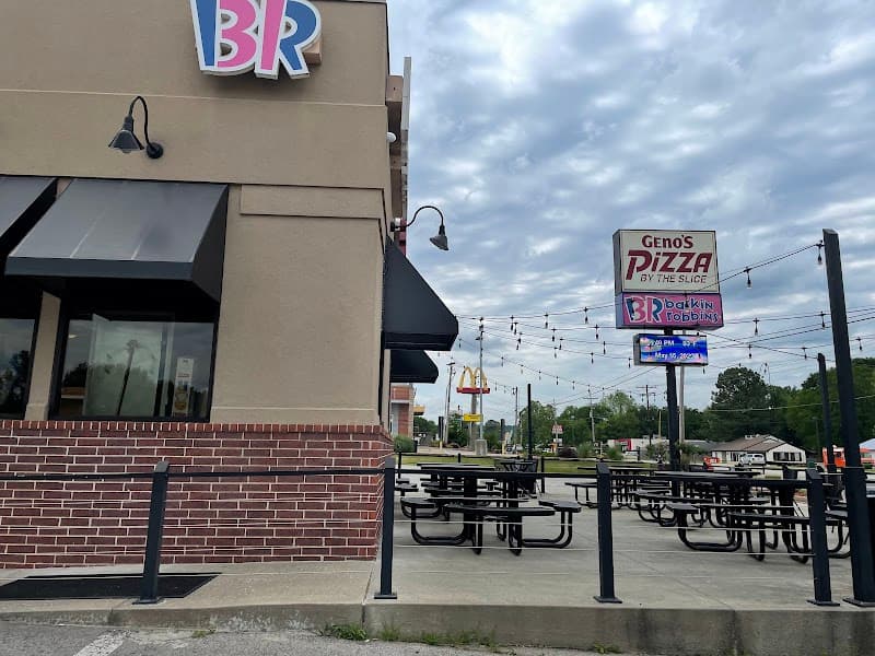 Geno's Pizza photo 2