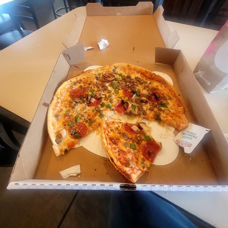 Geno's Pizza photo 3