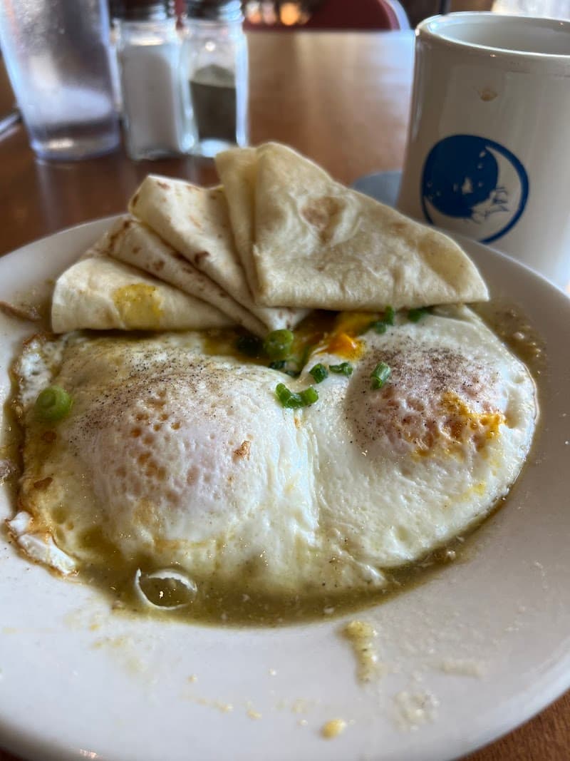 Blue Moon Café photo 5