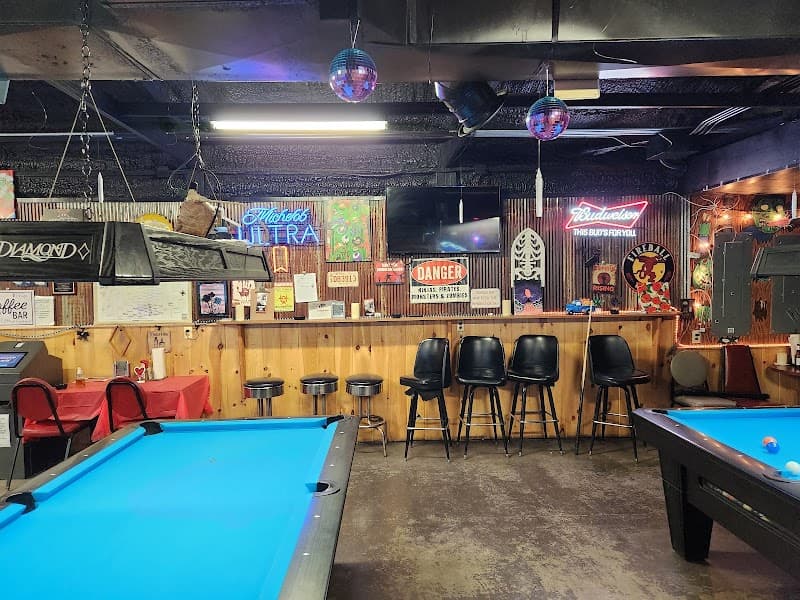 The Mulberry Tree Saloon photo 5