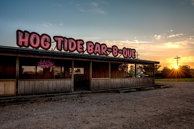 Hog Tide Bar-B-Que photo 2