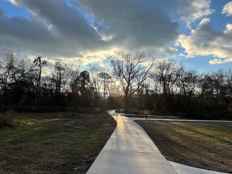 Mission Park photo 1