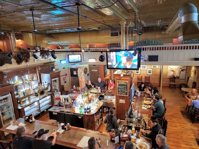 Painted Horse Bar & Grille photo 2