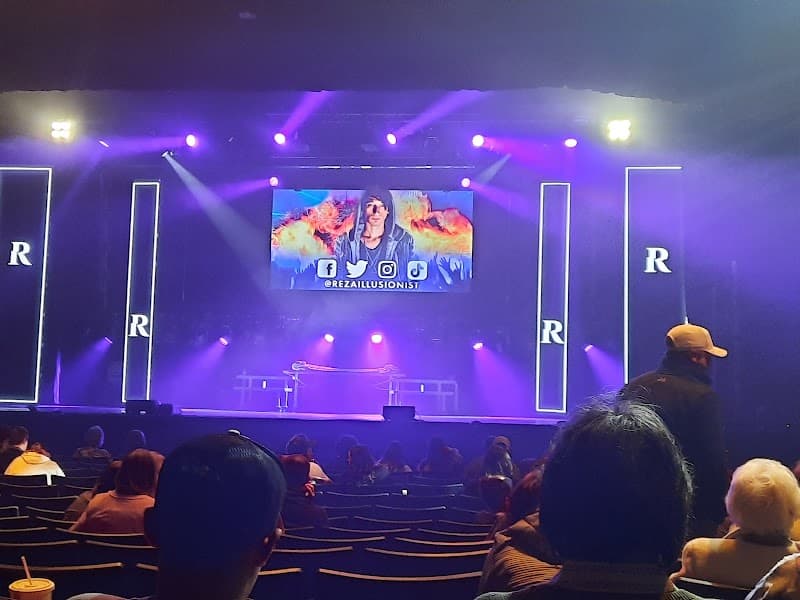 Reza | Edge of Illusion photo 1