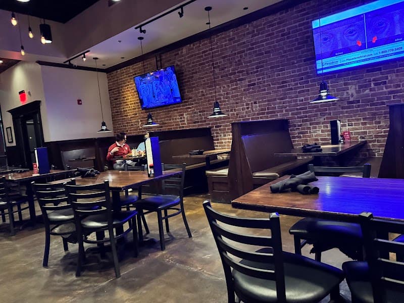 Main Street Tavern photo 5