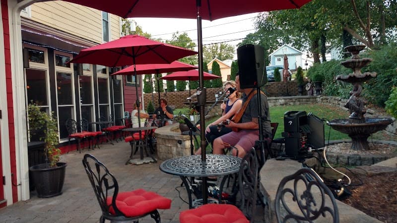 Backstage Cafe and Wine Bar photo 2