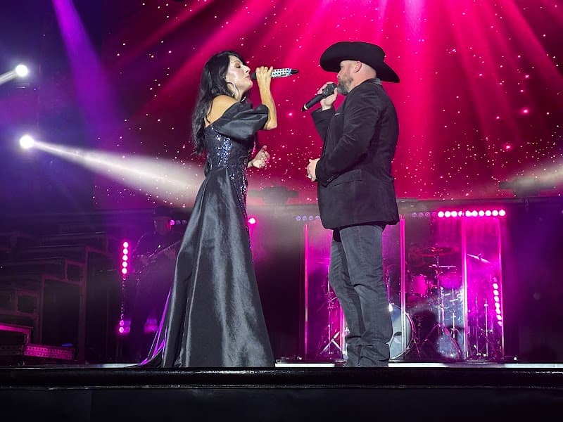 Branson's Famous Baldknobbers Show - Now Performing in The Hughes Brothers Theatre photo 6