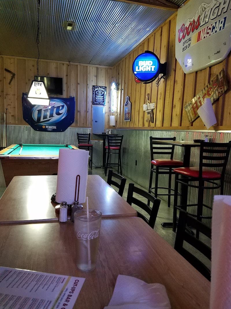Cut Ups Bar and Grill LLC photo 5