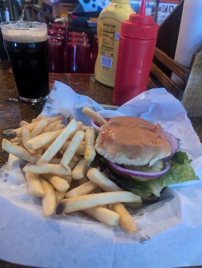 Cut Ups Bar and Grill LLC photo 6