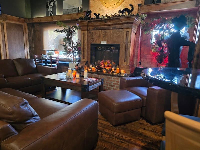 Roscoe's Bar & Grill photo 6