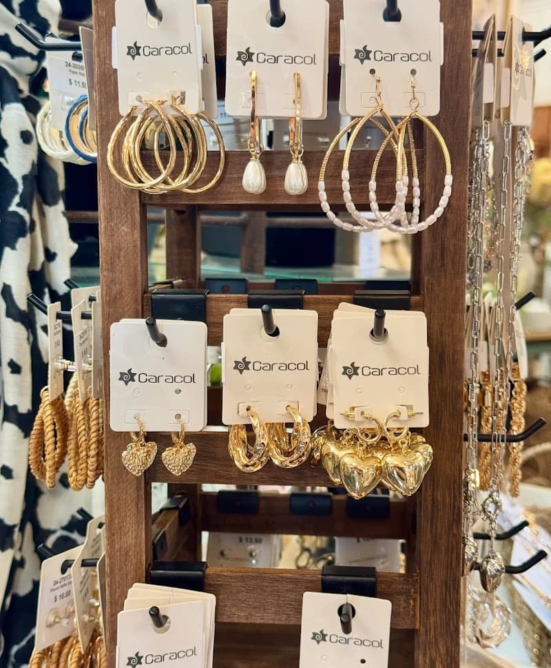 SweetPea's Vintage & More photo 5