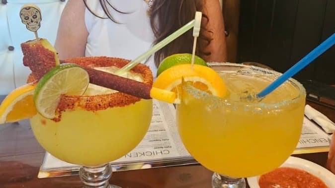 Los Tres Hermanos photo 4