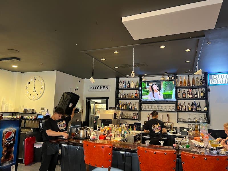 Los Tres Hermanos photo 6