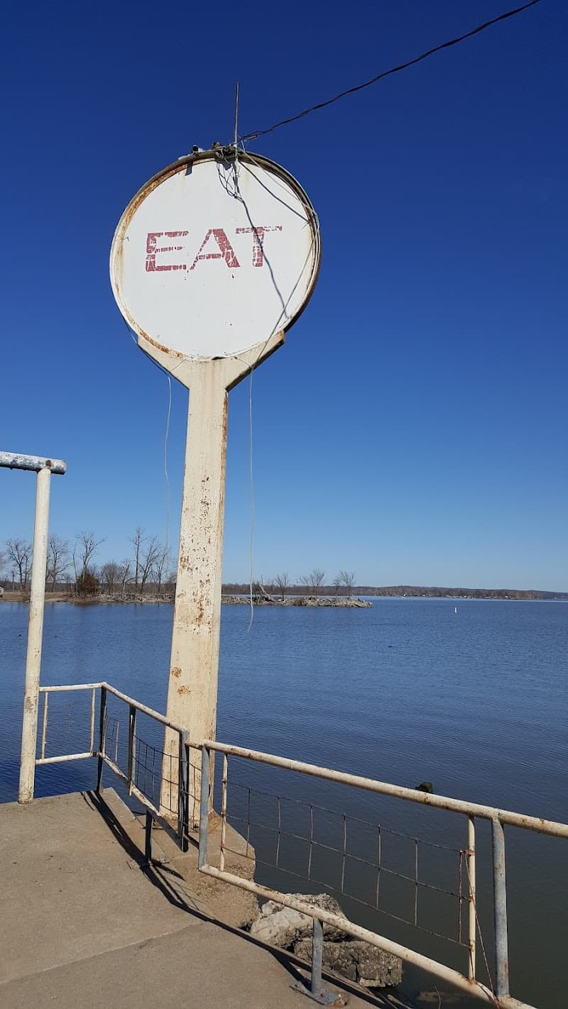 Waterside Bar And Grill photo 6